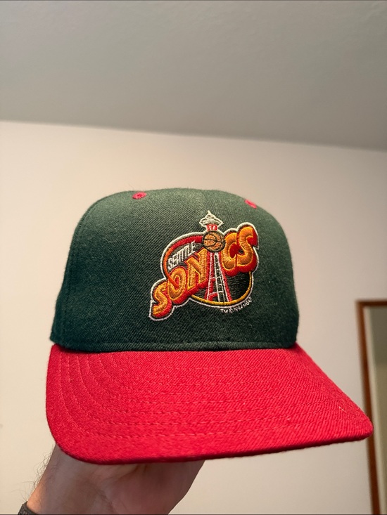 New Era Other - New Era Seattle SuperSonics Fitted Hat 7 5/8